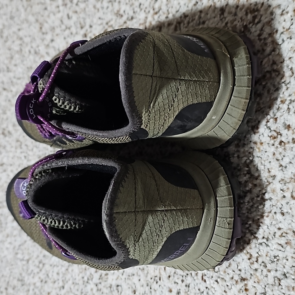 Merrell Shoes - Picture 4 of 6